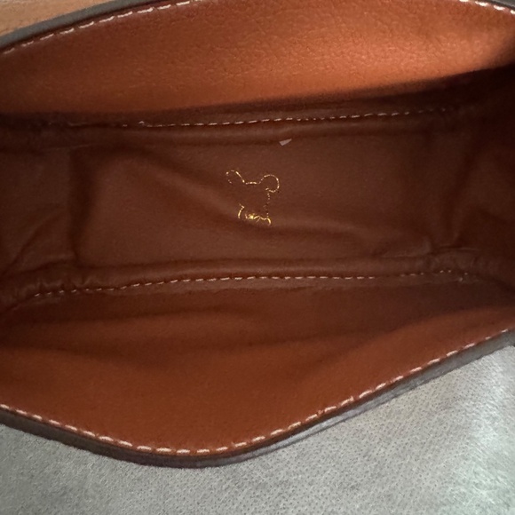 HOLB Treasure phone in PU - Picture 7 of 9